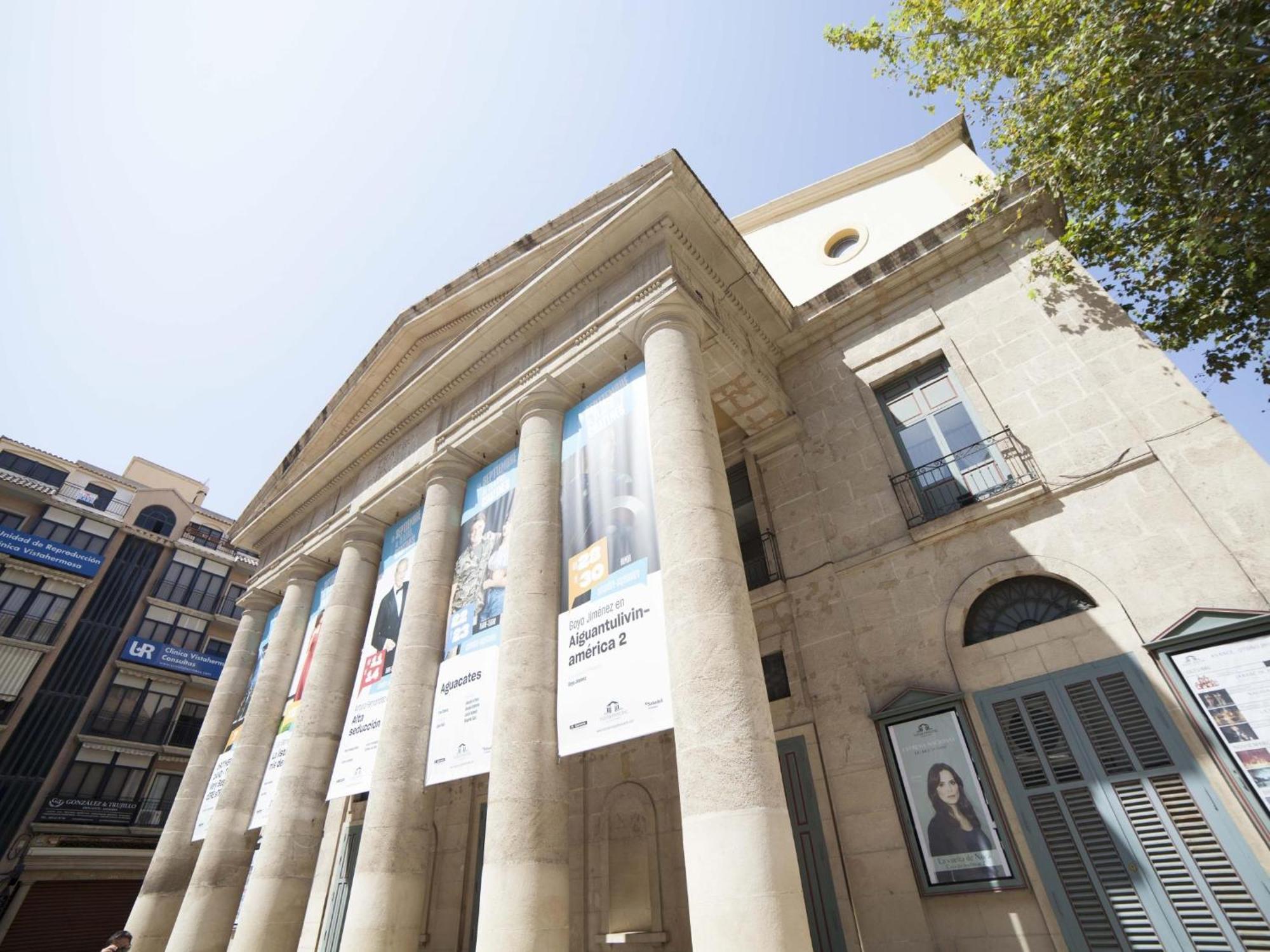 Teatro ~ Alicante Bagian luar foto